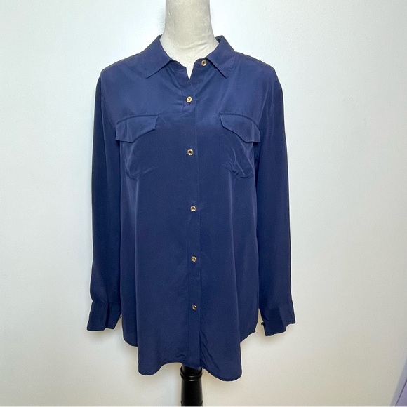 Lilly Pulitzer Tops - Lilly Pulitzer Joelle 100% Silk Button-Down Blouse Navy with Gold Buttons Size M